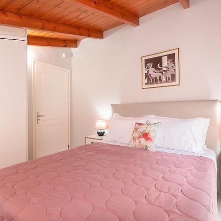 Villa Diana Lagopodhon Экстерьер фото