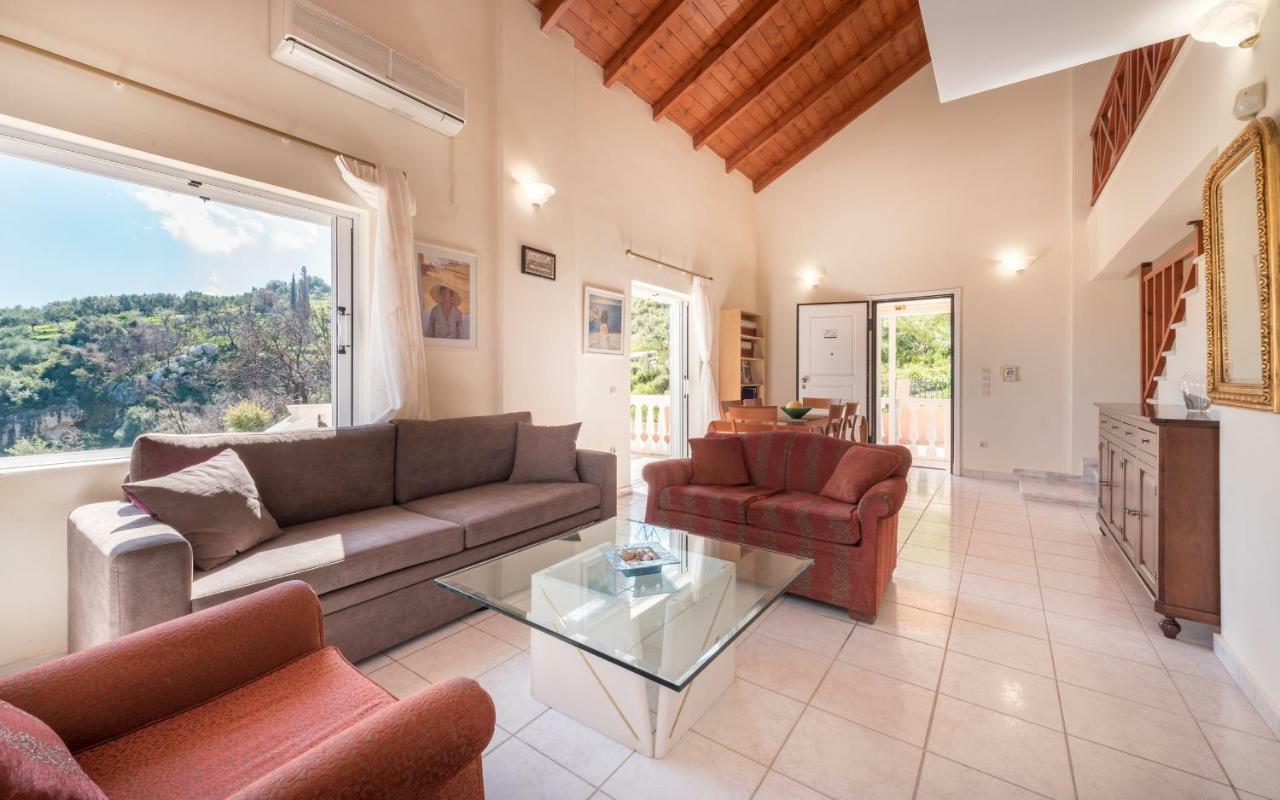 Villa Diana Lagopodhon Экстерьер фото